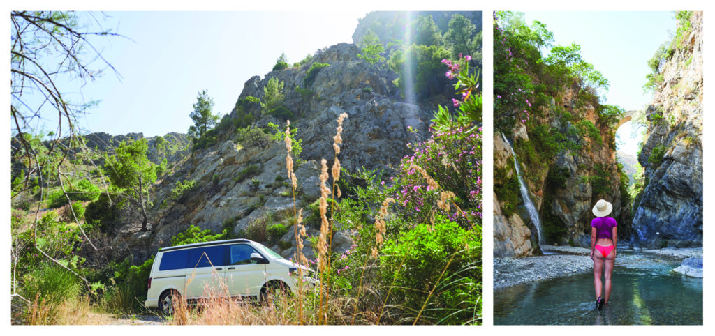 eine imposante Schlucht mit Brücke in Italien, Frau (ich) steht im knappen Höschen davor und blickt hinauf