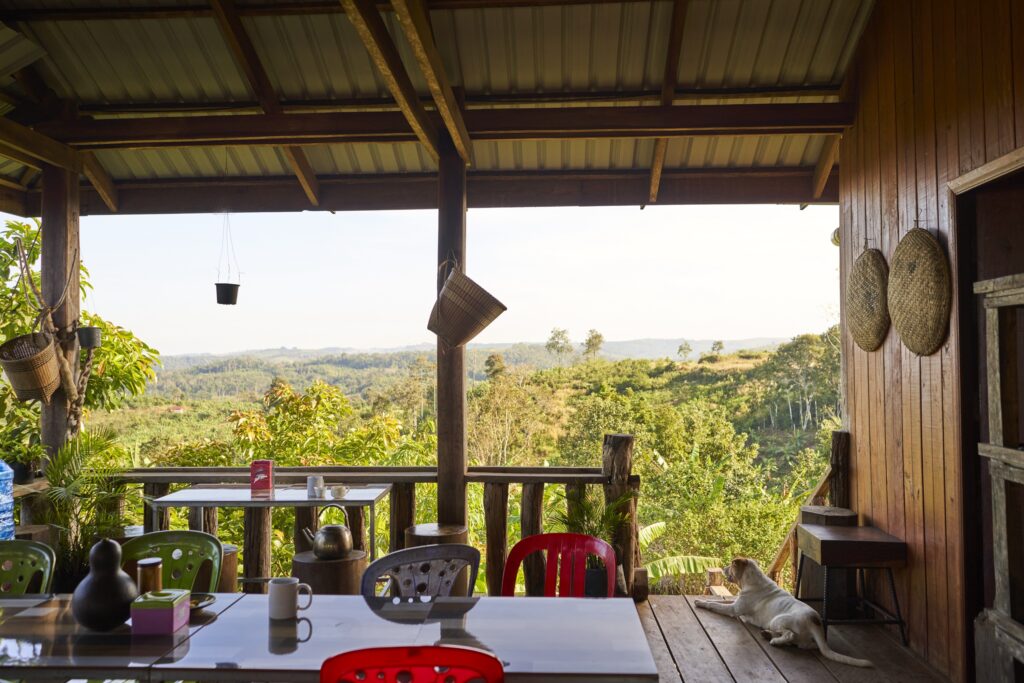 Ausblick aus dem Café with a View in Sen Monorom