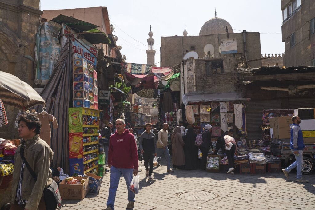 Das Treiben auf dem Markt in Kairo