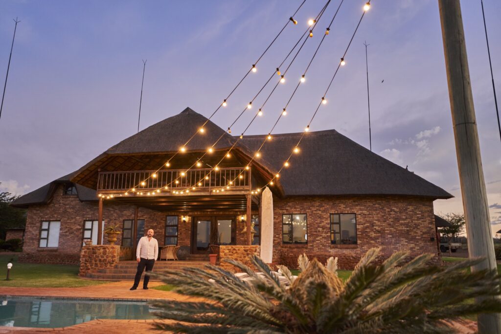Das Haupthaus in der Morakane Safari Lodge, Kalahari, Südafrika